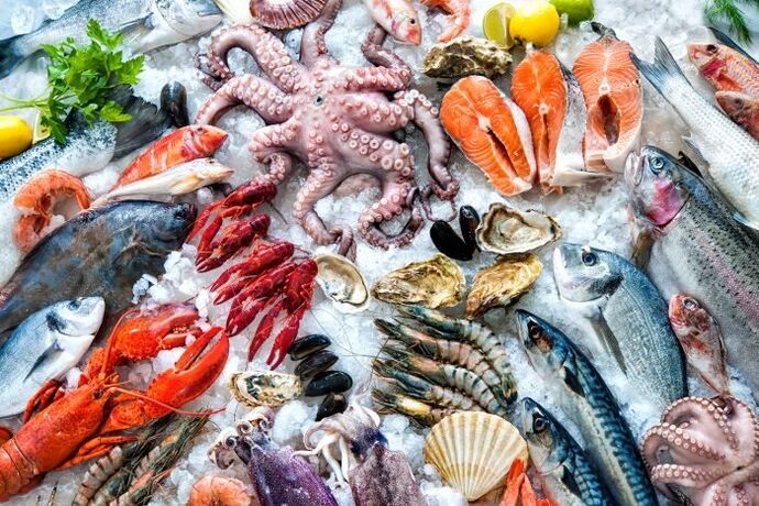 Different seafood in a man's diet for testosterone production